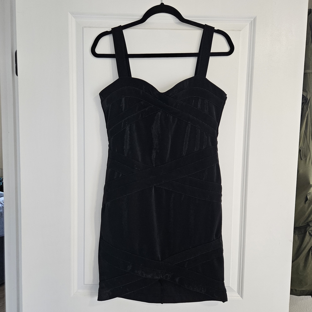 H&M Black Strapwide Sweetheart Bodycon Mini Dress - Size 12